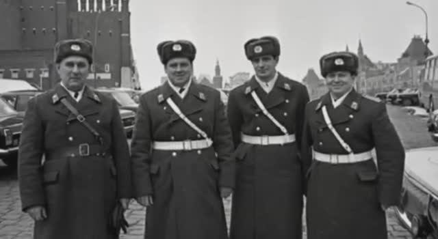 ... Почему Полицейских называют мент , мусор , легавый .... смотреть онлайн