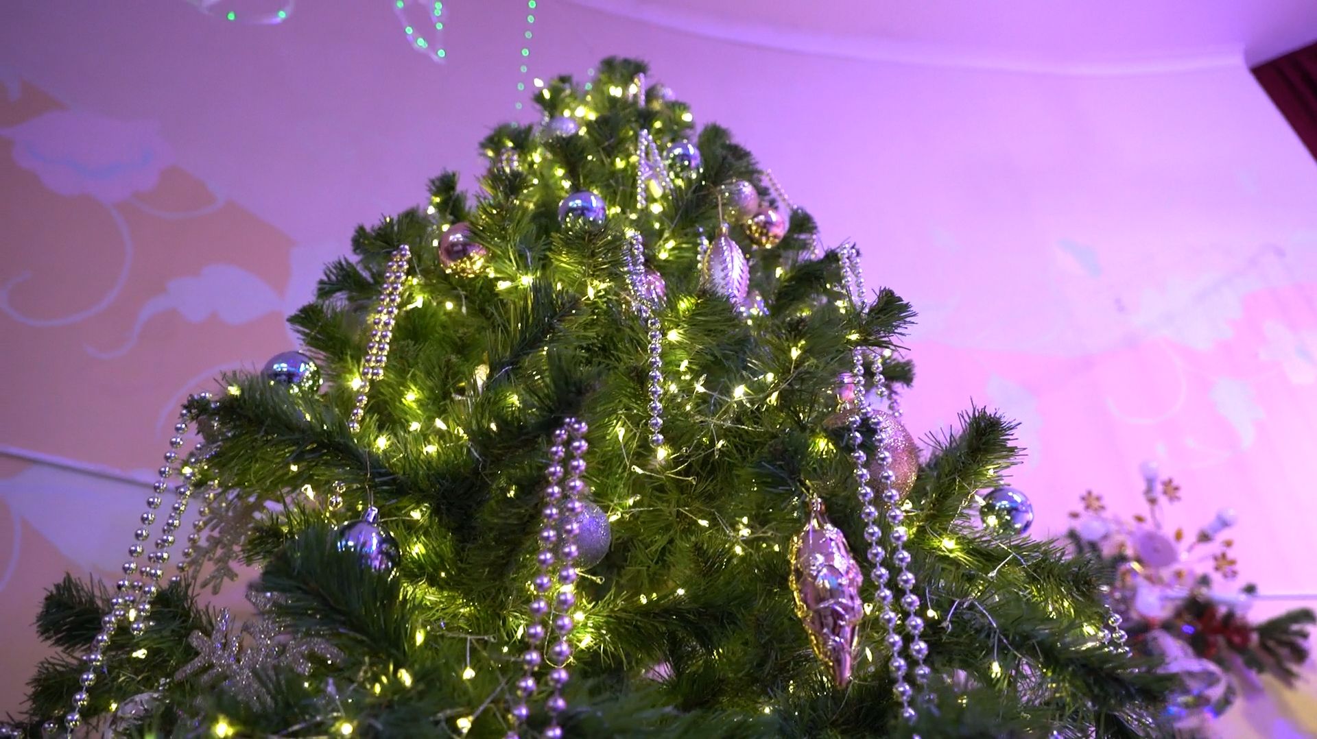 «ЗИМА – ВРЕМЯ ЧУДЕС» смотреть онлайн