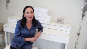 Лилиан Наврозашвили. Визитка