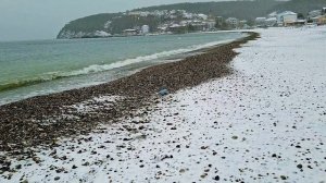 Ну и погодка😎 зима на море бывает разной