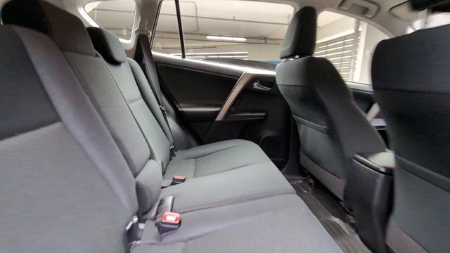 Toyota RAV4 2.0 CVT (146 л.с.)2WD смотреть онлайн