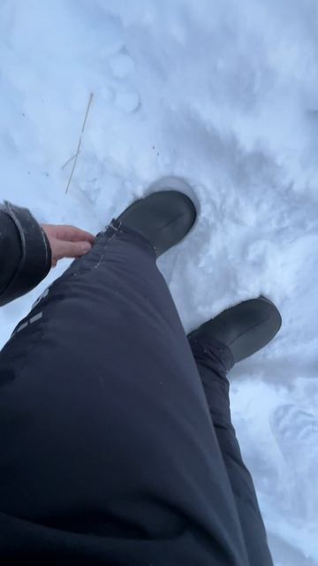 Про зимнюю одежду. Shorts 114 смотреть онлайн