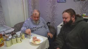 Пенсионер не поверил своим глазам что было в коробке Суровая деревенская жизнь в глуши ПОДВАЛ ИЛЬИЧА