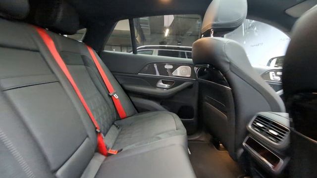 Mercedes-Benz Mercedes-AMG GLE 53 4MATIC+ Coupe FL смотреть онлайн