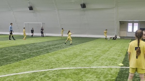 Зимнее первенство г. Таганрога по футболу. ЖФК"Ростов" (2014) - ЖФК"Ростов 2" (2015) 1:0 01.02.2026