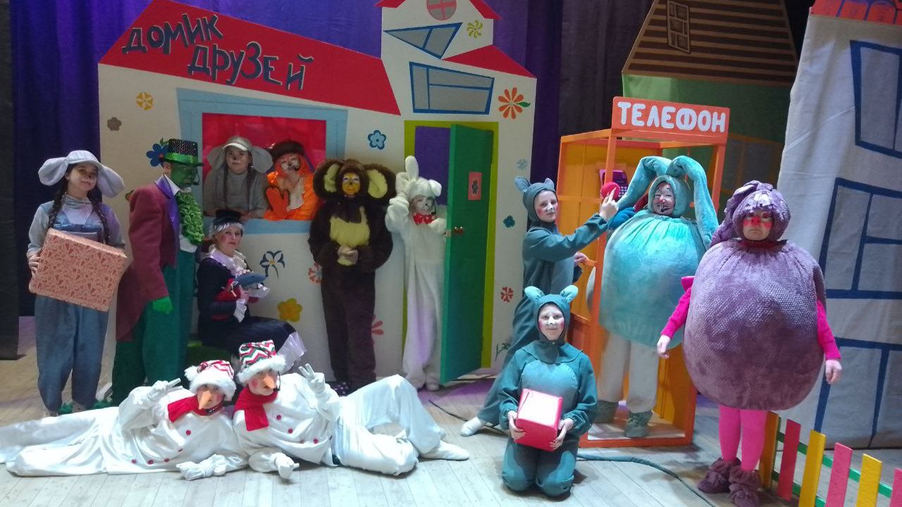 "Новогодние приключения Чебурашки" - детский новогодний спектакль смотреть онлайн