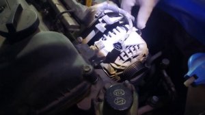 Киа рио Kia Rio шум в двигателе, смотрим навесное