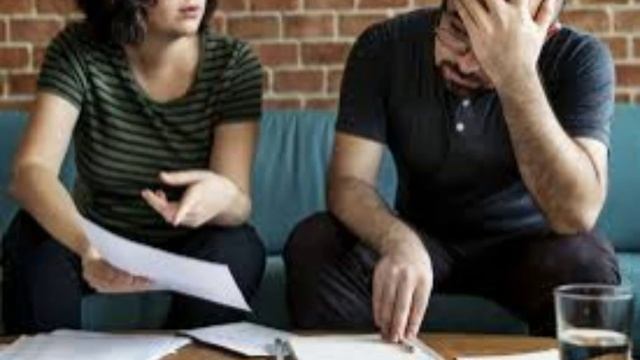 Россиянам разрешили платить за ЖКХ в рассрочку смотреть онлайн