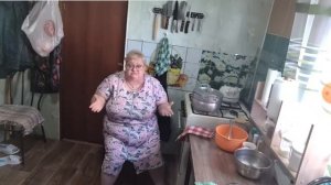 Обзор на  ПРИЗНАНИЕ О ТОРГОВЛЕ незаконной деятельностью  канал ЖЕНЩИНА ПО ИМЕНИ РИММА