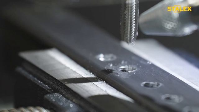 Сверлильно-резьбонарезные станки STALEX MSB-32 и MSB-32PF смотреть онлайн