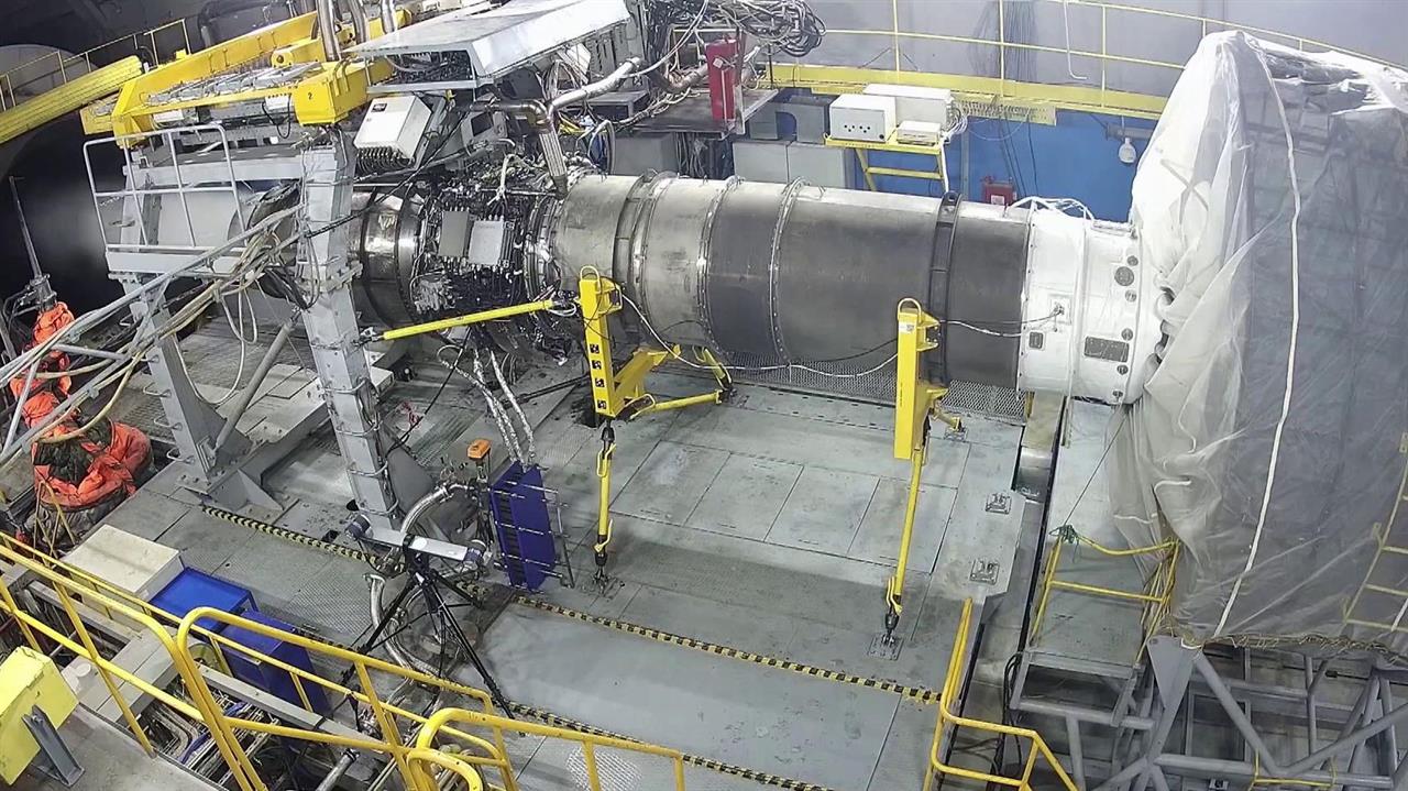 Авиадвигатель ПД-8 успешно прошел 150-часовые испытания при максимальных нагрузках. смотреть онлайн