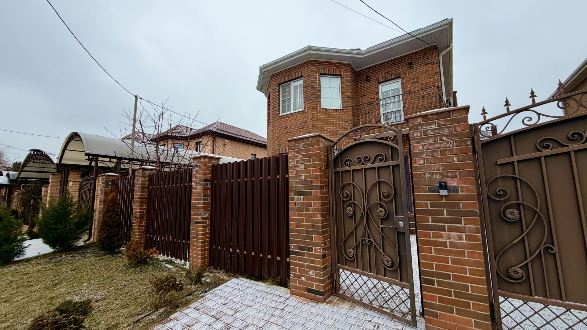 Дом с ремонтом и ГАЗОМ в Краснодаре! смотреть онлайн