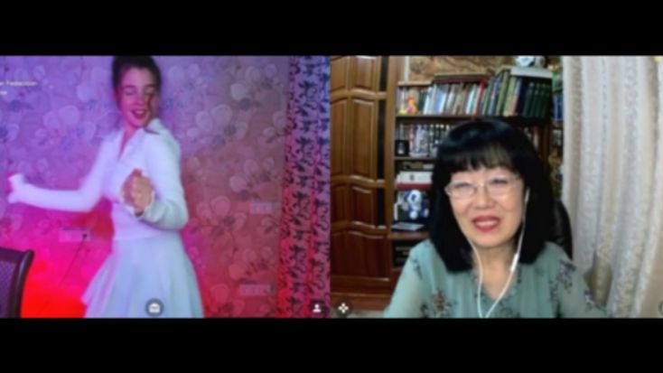 Адекватные и весёлая русская девочка. смотреть онлайн