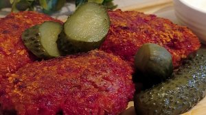 СОЧНЫЕ КОТЛЕТЫ ИЗ ФАРША С ОТВАРНОЙ СВЕКЛОЙ