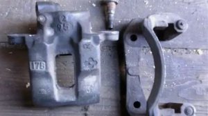 Разбираем заклинитый тормозной суппорт.