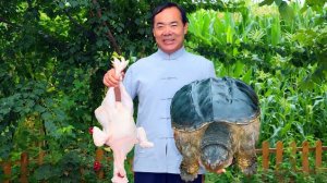 Гигантская черепаха щелкунчик и цыпленок, запеченные в листьях и глине. Невероятно сочно и ароматно