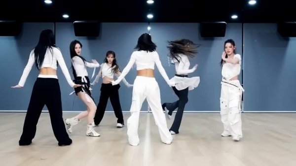 Izna - Racecar, dance practice