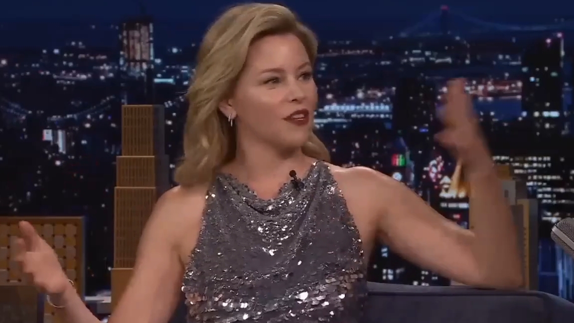 Элизабет Бэнкс провела день рождения Мика Джаггера с ним самим; рассказывает о фильме-триллере и ... смотреть онлайн