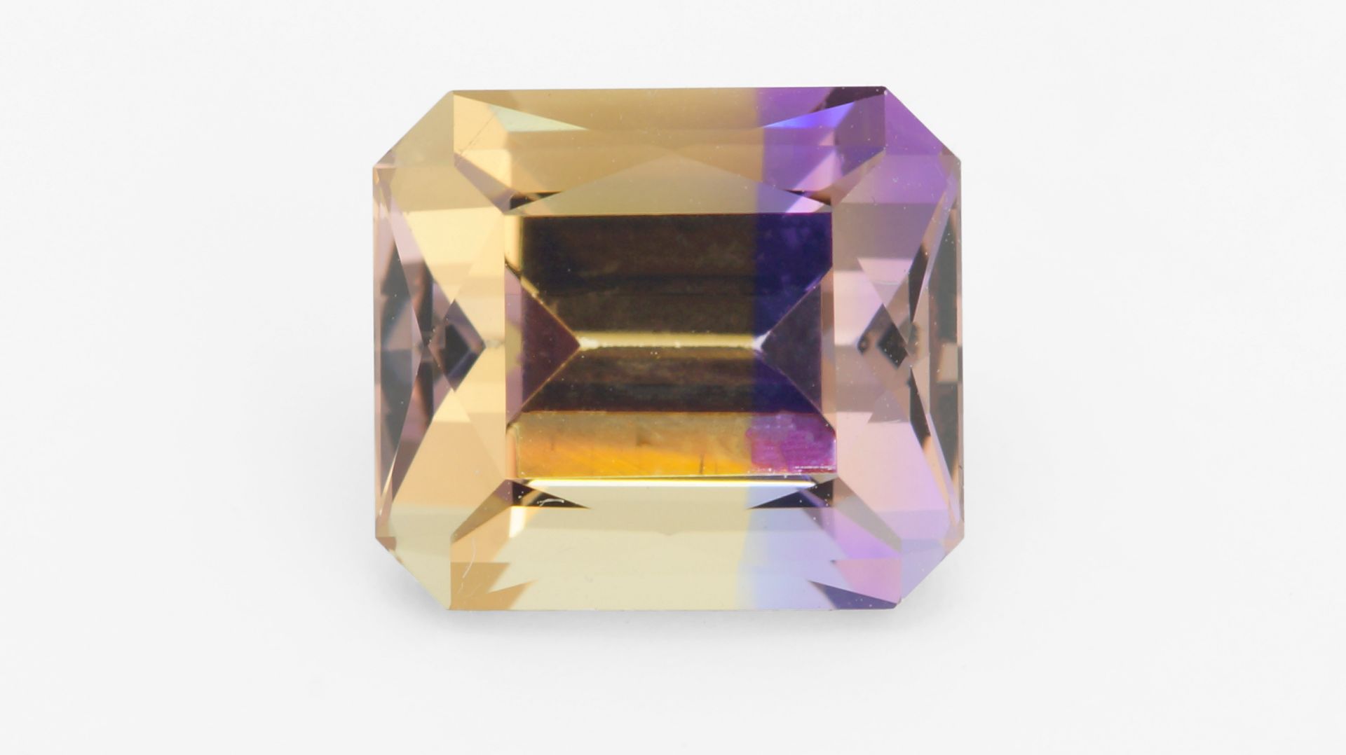 Аметрин 3,70 карат смотреть онлайн