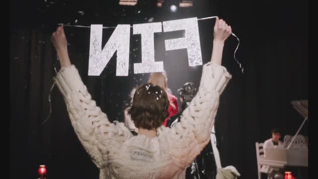 Показ коллекции MM6 Maison Margiela осень-зима 2021-2022