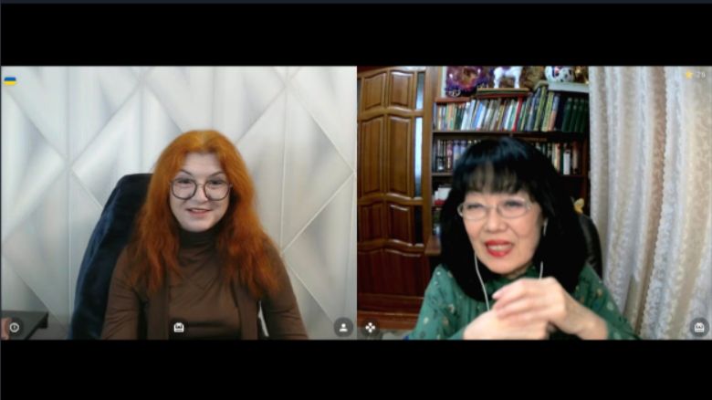 С Рыжеволосой мадам о политике и немного о моде. смотреть онлайн