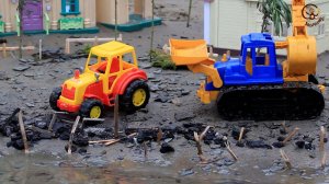 Мультик про машинки. Трактор, автокран, бульдозер и самосвал. МанкиМульт