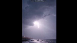 Оружие пришельцев в действии якобы. Природное явление или демонстрация силы