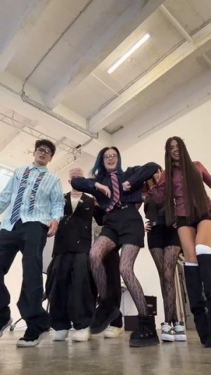 больше нас в тг: AdrenalinHouse