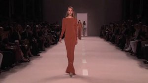 Показ женской коллекции Akris весна-лето 2012