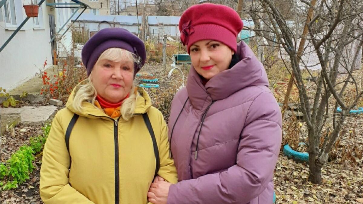 ПОШЛИ С НАТАШЕЙ ПОКУПАТЬ ШКАФ, СИЛЬНЫЕ МОРОЗЫ, ПРОГУЛКА смотреть онлайн