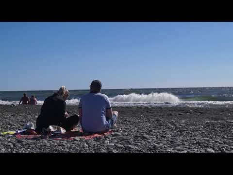 Море пляж "Сочифорния" осенью