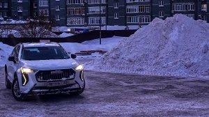 Сугробы, колея, занесенные снегом дворы. Как работать в такси после снегопадов. Такси в Казани