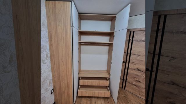 Квартира “под ключ”: от сочных зеленых кухонь до зеркальной гардеробной