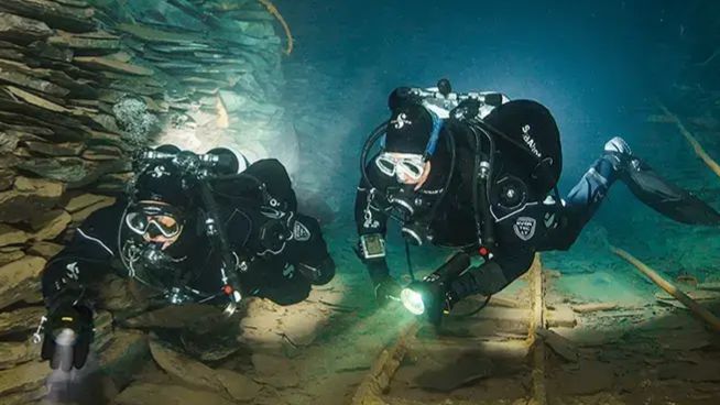 Там, где нет света. Видео из пещер