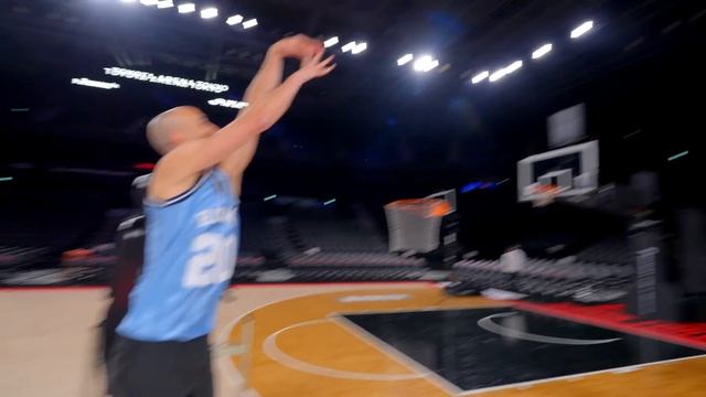 Самый Быстрый Человек в мире Vs. Robot 🤖