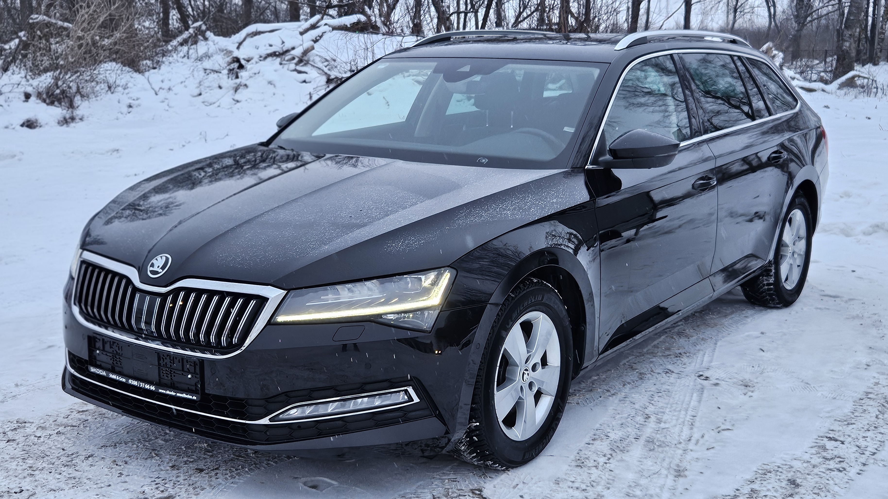 Skoda Superb Combi 2022! 1.5 TSi 150 hp DSG7! Canton, Matrix Led, панорама, cam360⁰, фаркоп, DCC. смотреть онлайн