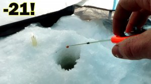 Рыбалка на безмотылку в палатке в -20! Рыбалка в глухозимье в феврале.