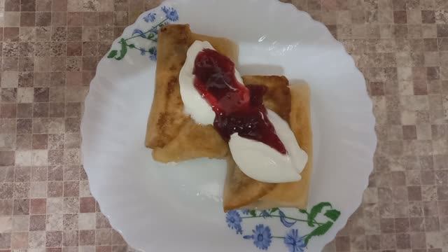 Блинчики СССР Pancakes from the USSR смотреть онлайн