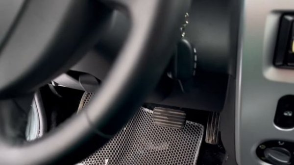 Renault Sandero 2011