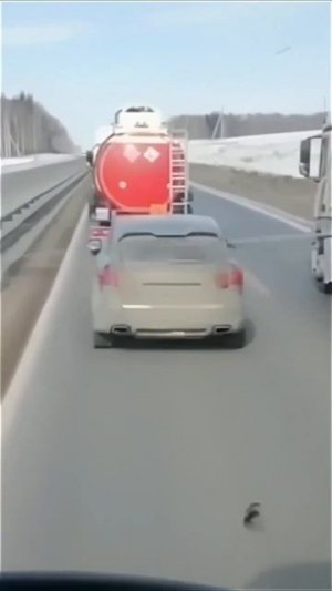 На дорогах много неразумных людей, но не удастся переучить их всех.