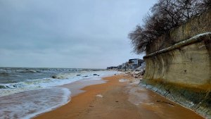 Море переливается в озеро, размыв последнюю защиту! Что происходит!?