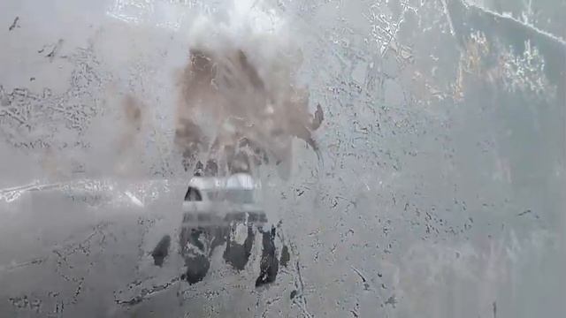 Галина я с тобой вместе разглядываю узоры на окне, но не на домашнем а в маршрутке, всем добра смотреть онлайн