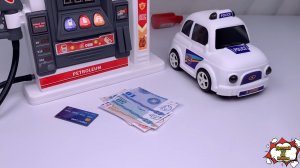 Машинки игрушки — заправка и полиция | Видео для детей |  Мультики для детей