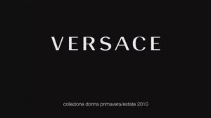 Показ женской коллекции Versace весна-лето 2010