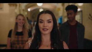 «Поцелуи — это просто» Официальный трейлер романтического фильма 2026 года с Эшером Энджелом