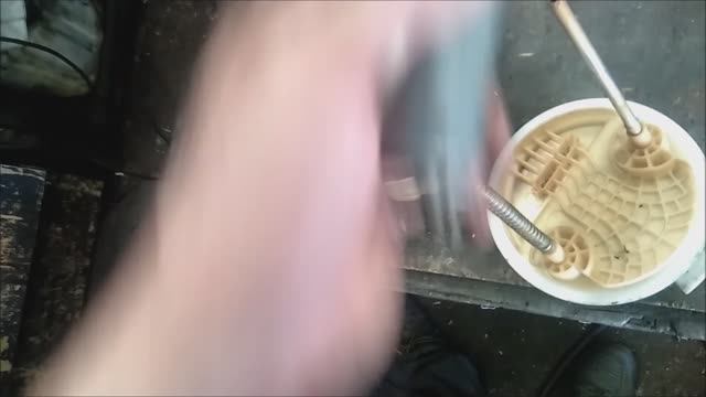 Машина не заводиться. Топливный насос. Диагностика сканером. смотреть онлайн