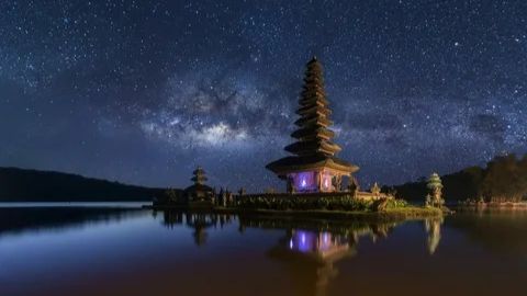 Cello Under Quiet Stars смотреть онлайн