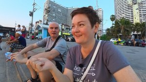 Все блогеры ВРУТ! ПРИНУДИЛА Вована встретить закат на пляже в Паттайе! ВОСПИТАТЕЛЬНЫЕ меры! Джомтьен