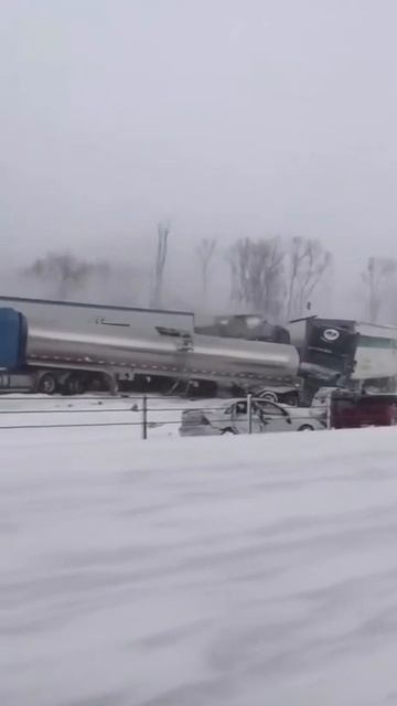 Зимняя авария в США.