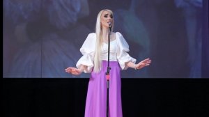 Алла Варламова, "Звёздный вальс", (муз. А.Бабаев, сл. В.Харитонов)